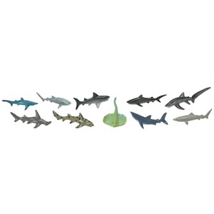 10 figurines requins