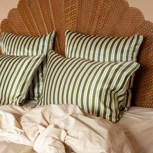 Taie d'oreiller en soie verte 65x65