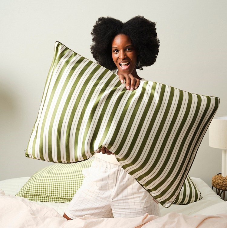 Taie d'oreiller en soie verte 51x76