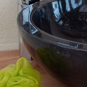 Vasque ronde en marbre noir lizéa