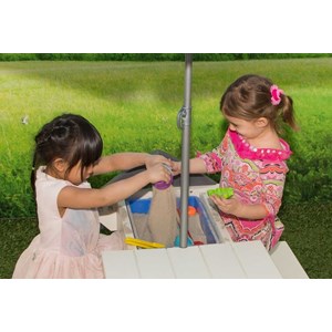 Table picnic sable et eau delta