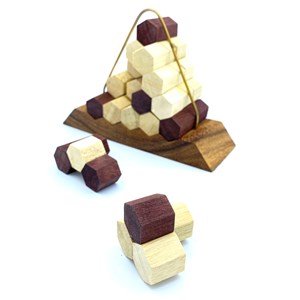 Casse-tête la pyramide hexagonale