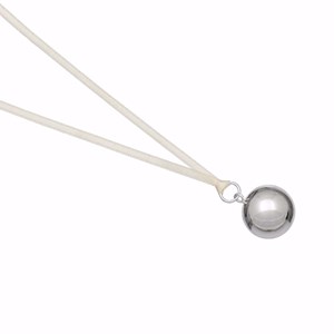 Bola de grossesse satin blanc