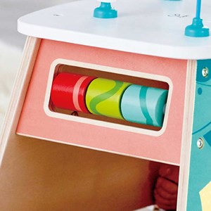 Cube d'activités premier âge lumineux