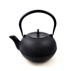 Théière en fonte  kuro  noir