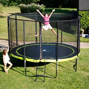 Trampoline punchi vert 360