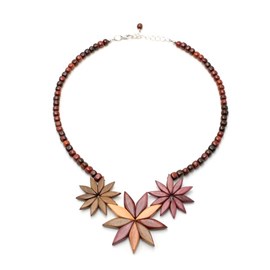 Collier en bois rosace flora