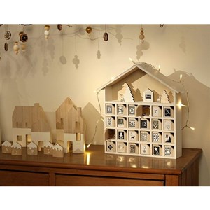 Calendrier de l'avent en bois maison
