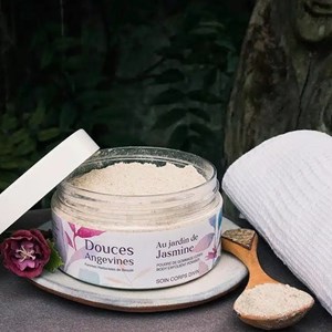 Au jardin de jasmine, gommage corporel