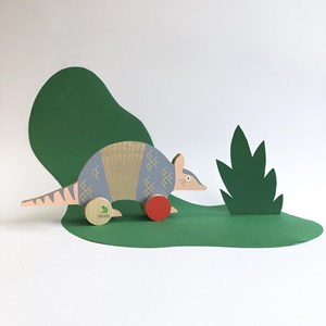 Jouet animal en bois à pousser le tatou