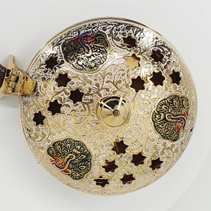 Grand encensoir bronze gravé manche bois