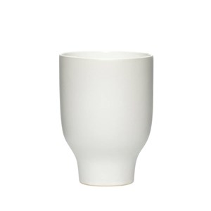 Grande tasse en porcelaine blanche