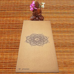 Tapis de yoga liège mandala 5mm