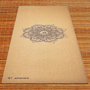 Tapis de yoga liège mandala 5mm