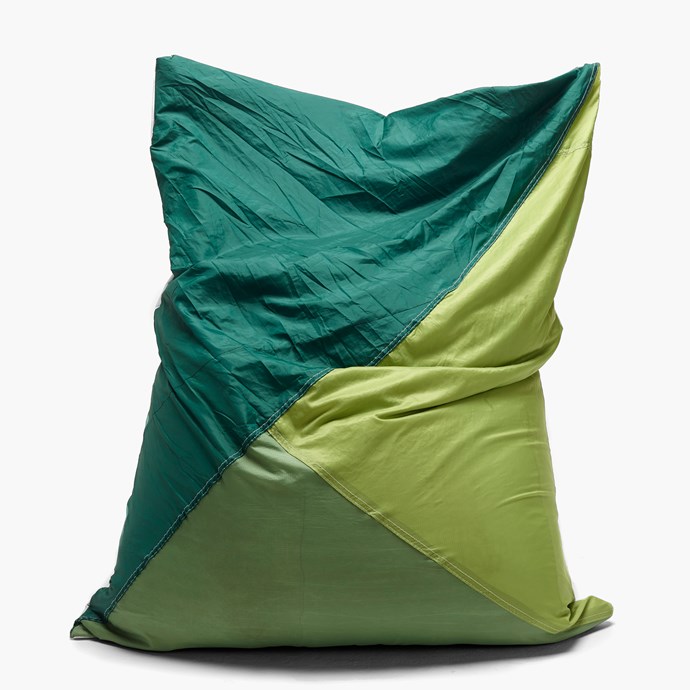 Pouf en toile de montgolfière recyclée | Nature & Découvertes