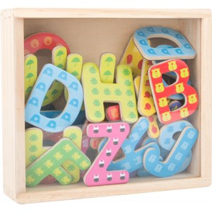 Lettres aimantées en bois pour enfant