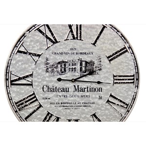 Horloge ancienne metal château martinon