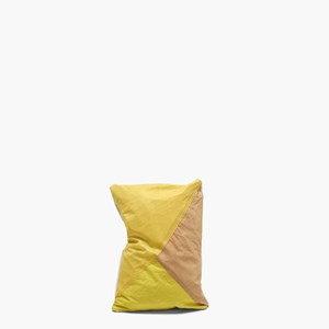 Pouf en toile de montgolfière recyclée