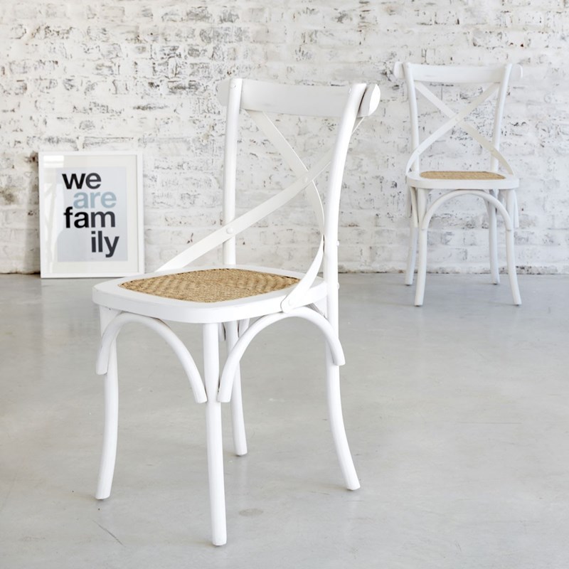 BOIS DESSUS BOIS DESSOUS - Lot 2 chaises bistrot acajou et rotin