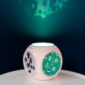 Veilleuse musicale avec projection kübe