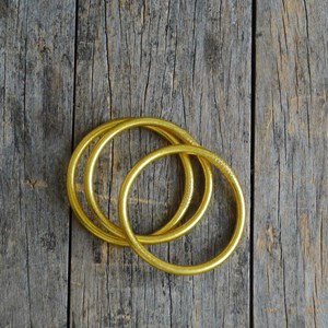 Bracelets joncs et poudre d'or x3