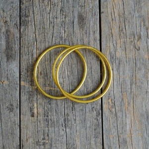 Bracelets joncs et poudre d'or x3