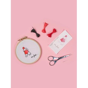 Kit broderie c.feveile la dame