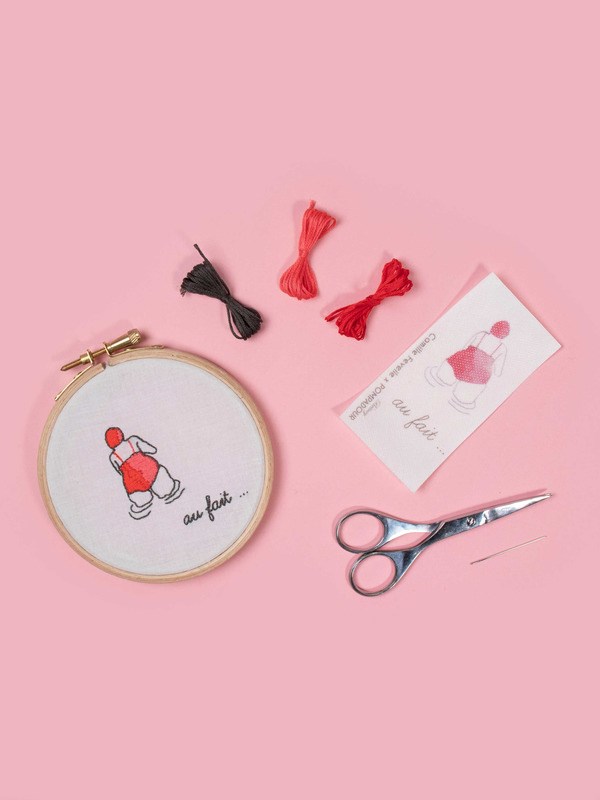 Britney Pompadour - Recharge broderie c.feveile la dame
