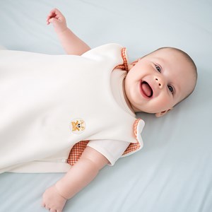 Gigoteuse mi-saison en coton bio saxe blanc