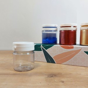 Pot mont blanc en plastique - 50 ml