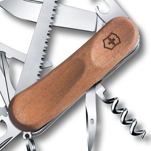 Couteau suisse victorinox evowood 17