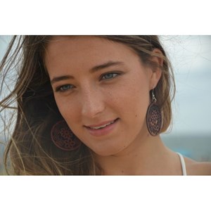 Boucles  d'oreille  en bois  multicolore