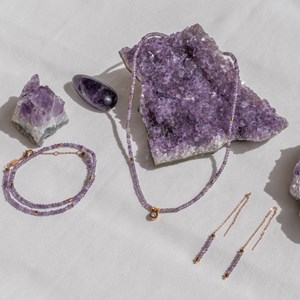 Collier lumia en pierres d'améthyste