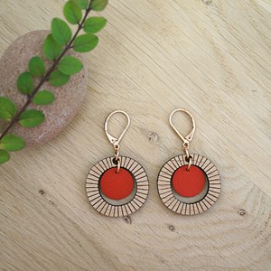Boucles d'oreilles en bois bulle rouge
