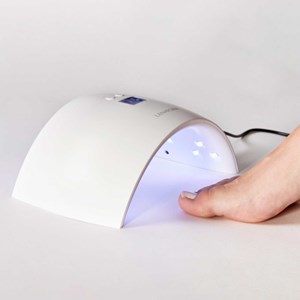 Sécheur d’ongles uv et led