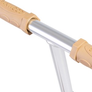 Trottinette 3 roues avec panier rouge p