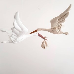 Trophée mural cigogne lin blanc bébé