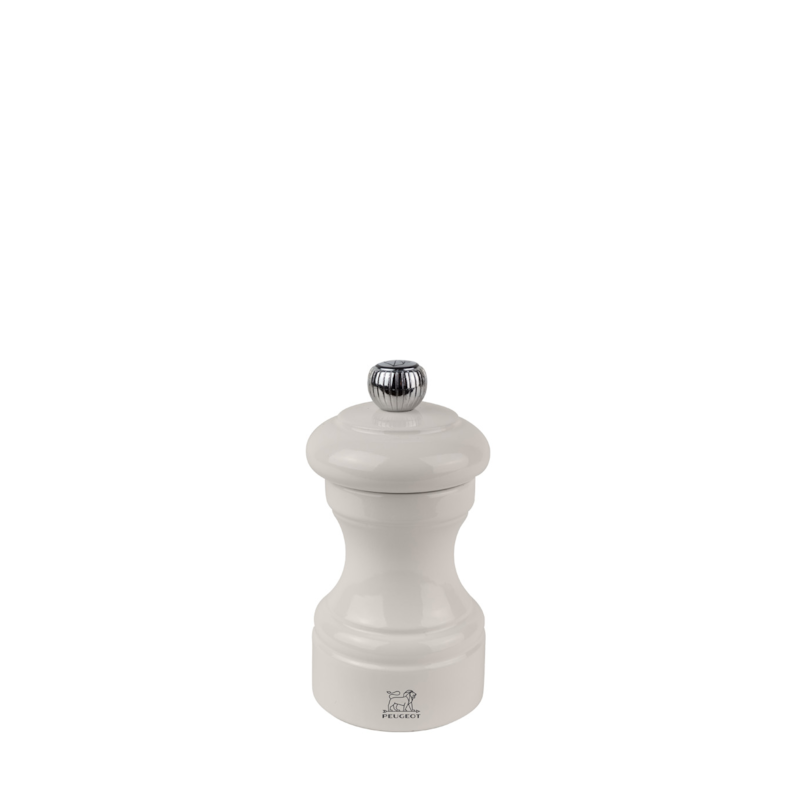 The neutral, subtle ivory shade brings endless styling opportunities for this chic Bistro pepper mill.  Its effortless performance matches its image with expert engineering and superior technology that stands the test of time. Bistro