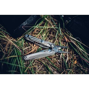 Leatherman charge tti + 19 fonctions