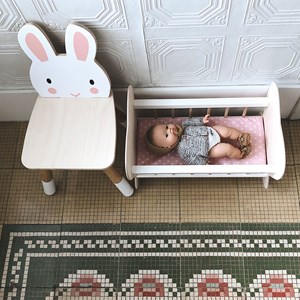 Chaise forêt lapin