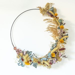 Couronne murale de fleurs séchées hector