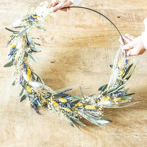 Couronne murale de fleurs séchées hugo