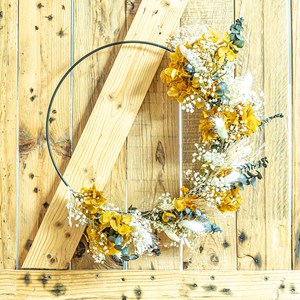 Couronne murale de fleurs séchées horten