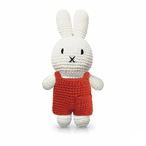Poupée miffy au crochet - salopette roug