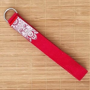 Sangle de yoga et pilate mandala rouge