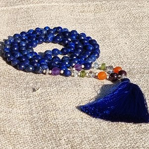 Mala yoga méditation lapislazuli facetté
