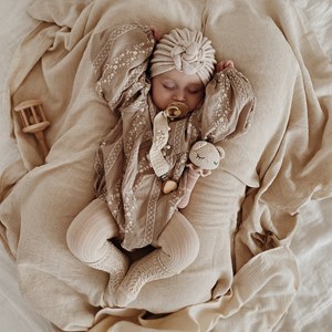 Hochet en crochet tiffani l'ourson