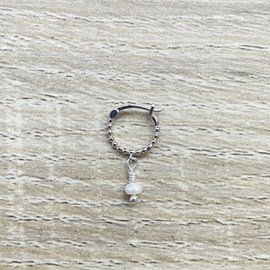 Mini créole boules perle blanche argent