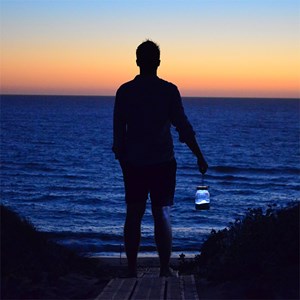 Lampe solaire pot de lait tactile orange