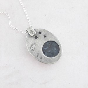 Sautoir ethnique labradorite noire